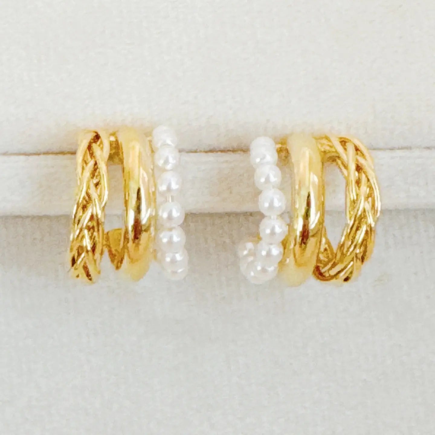 Triple Lovey Pearl Earring