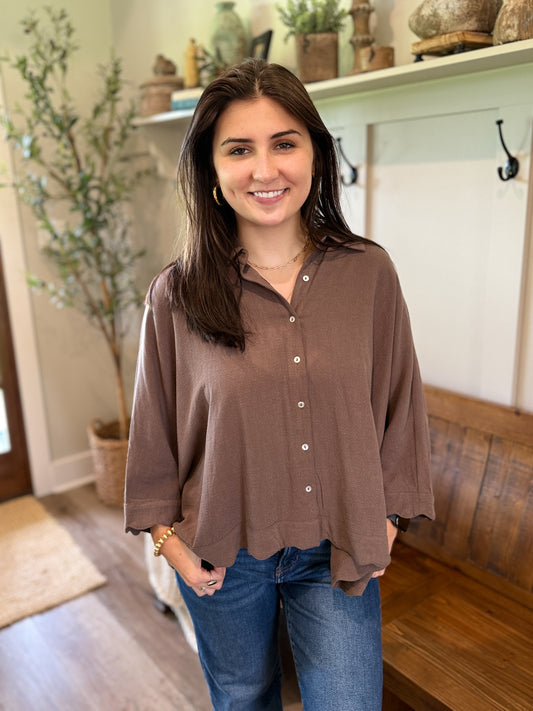 Linen Scalloped Hem Top