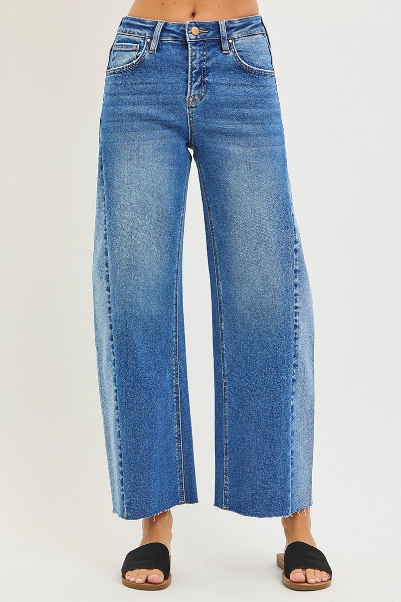 Cropped Barrel Jeans
