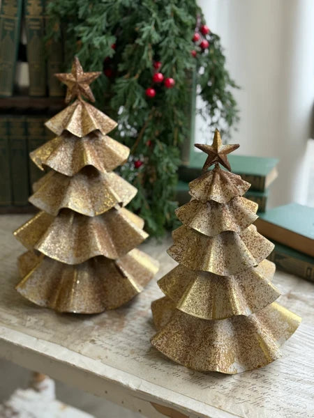 Festive Frills Tree