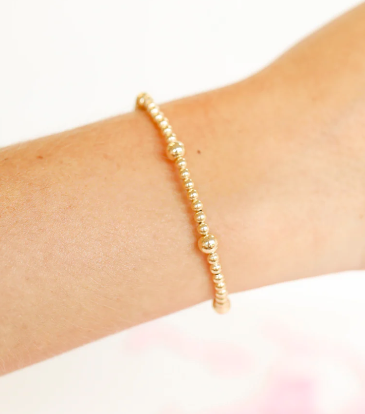 Olive Bracelet in Gold