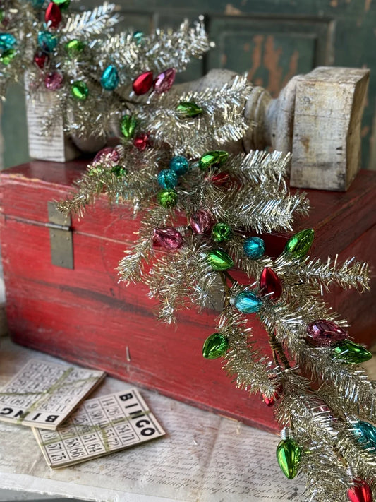 Tinsel Town Garland