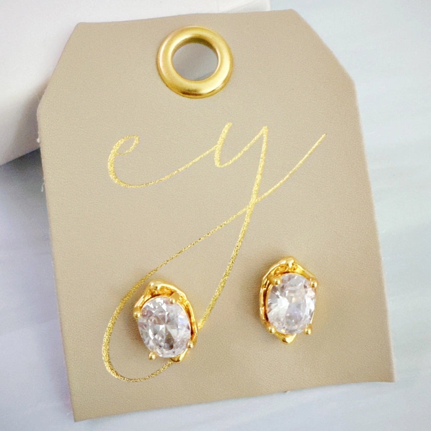 Molten Oval Spark Stud Earring