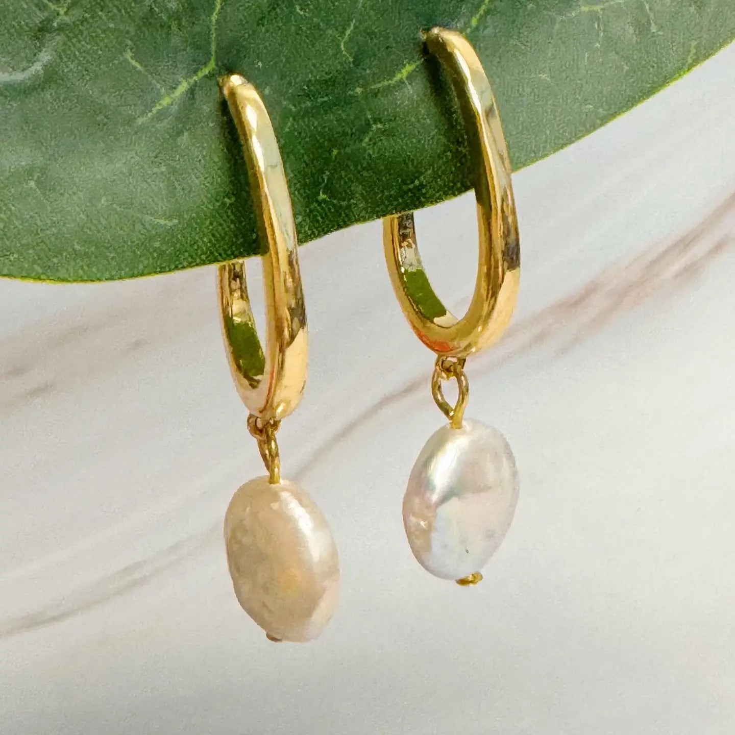 Dangle Pearl Gold Earrings