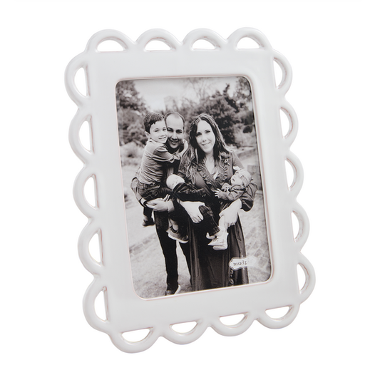 White Ceramic Scallop Frame